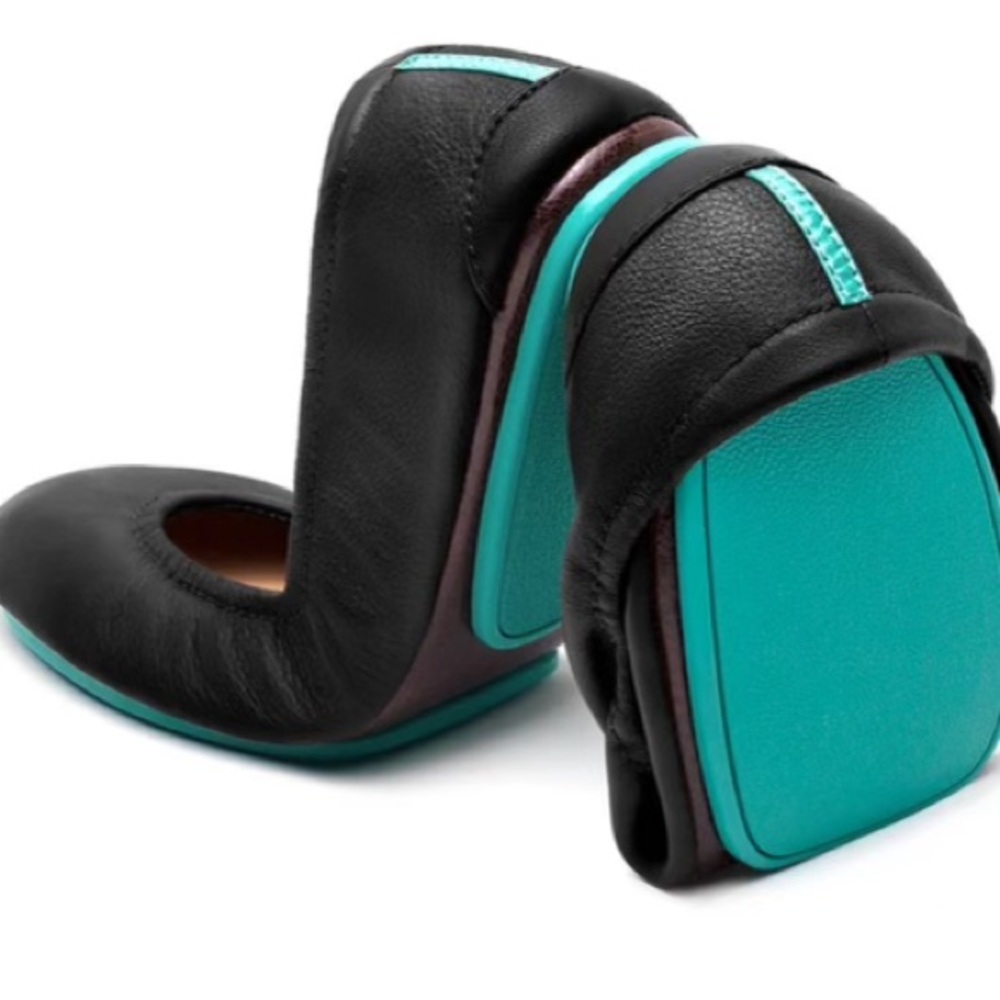 NWOT Tieks Ballet Shoes Flats